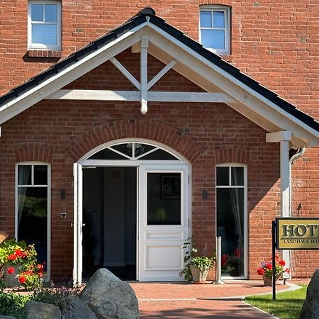 Landhaus Hamester - Hotel & Restaurant Basthorst  Exterior photo